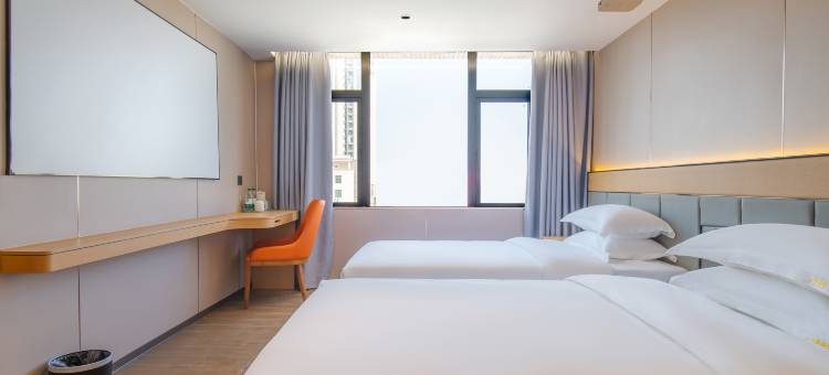 日丽智能酒店(湛江高铁西站店)图片