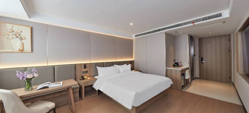 南京元庭设计师酒店(河西金鹰世界店)图片