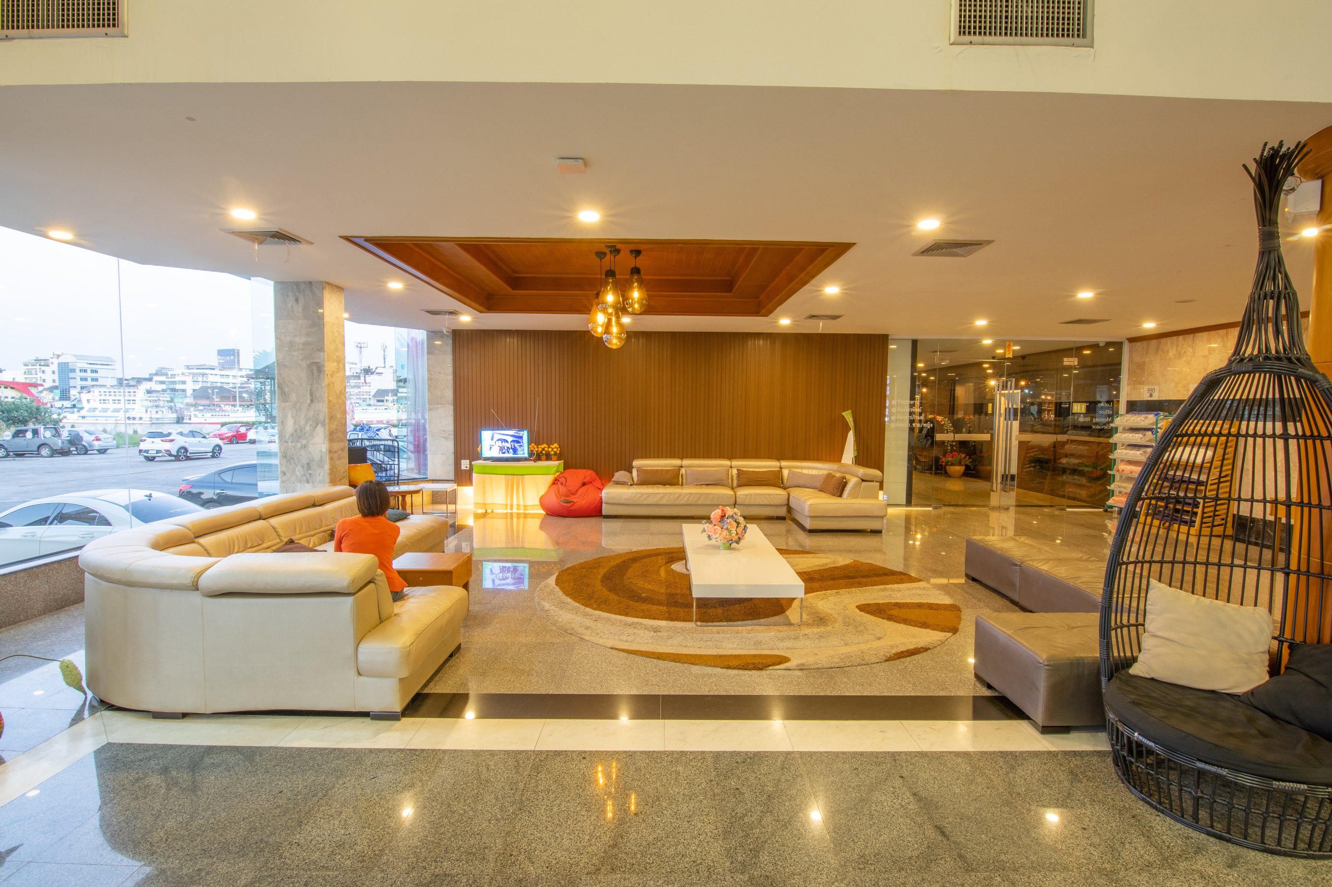 CBD 2 HotelOver view