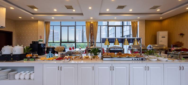 宁波华隆美辰酒店(镇海枫园地铁站店)图片