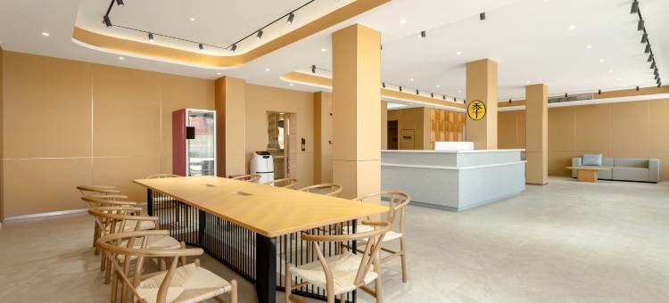 滨海金季酒店(翻身河渔港店)图片