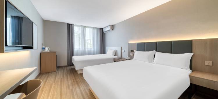 如家睿柏·云酒店(上海场中路地铁站店)图片