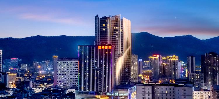 速8酒店(广元图腾广场店)图片