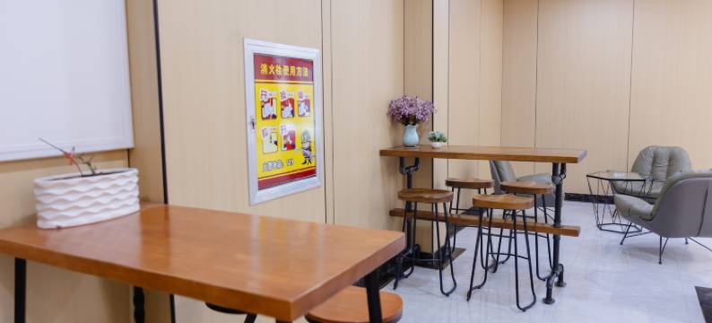 美途云上酒店(无极县北国商城店)图片