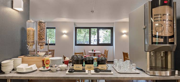 B&B 酒店鲁昂中心河左岸(B&B Hotel Rouen Centre Rive Gauche)图片