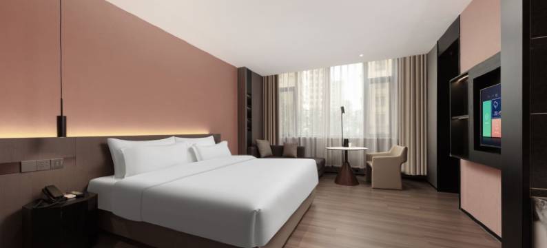 伊宁安觅酒店(万容广场店)图片