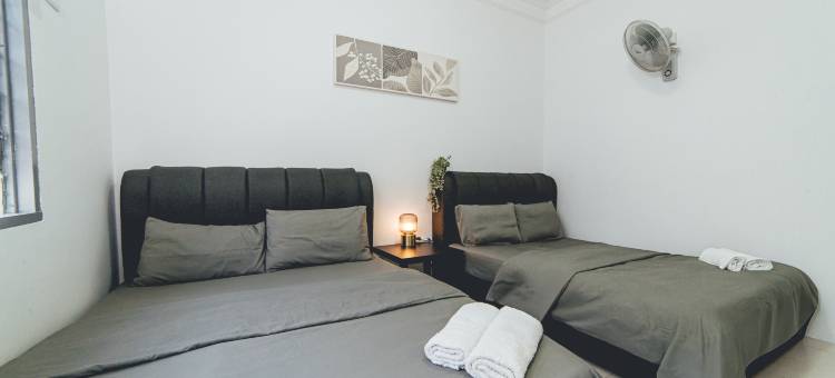 Batu Pahat Sri Jaya Villa 4BR 18pax图片