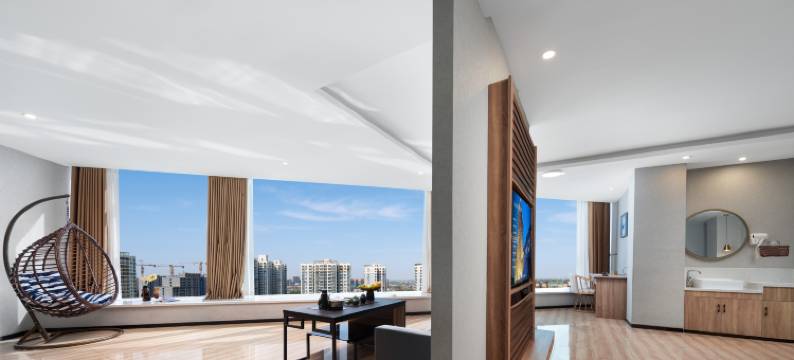 辰泰艺术酒店(哈密火车站店)图片