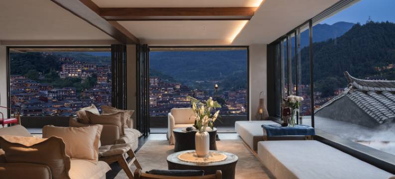 鸾喜·云舍人文酒店(西江千户苗寨观景台店)图片