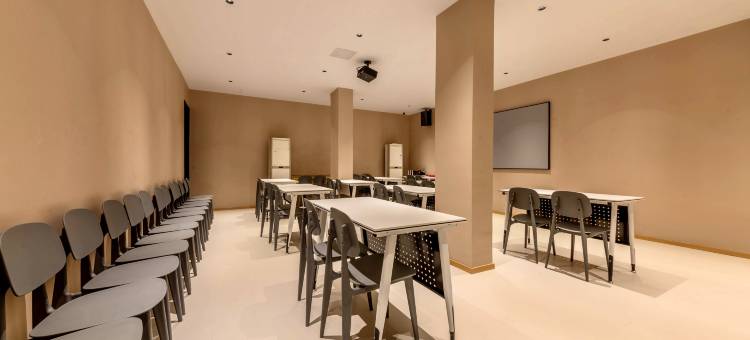 亚奢曼酒店(天门陆羽广场店)图片