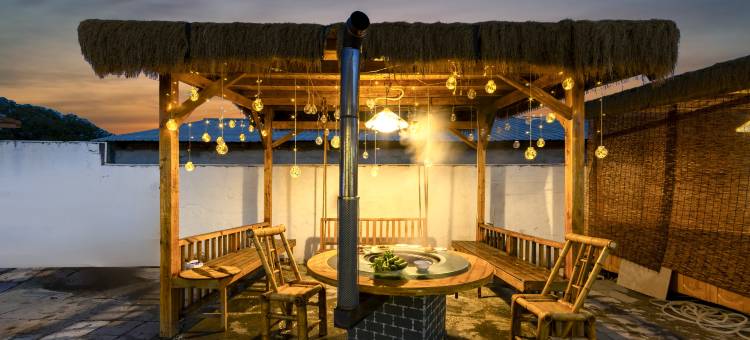 花筑·邻家小院(二道白河长白山高铁站店)图片