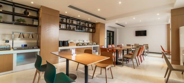 城市便捷酒店(赤壁步行街店)图片