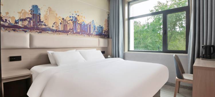 7天酒店(西宁团结桥韵家口店)图片