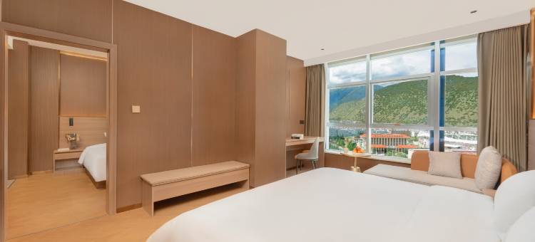 财富阳光·富氧酒店(牦牛广场店)图片