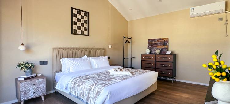 宜就龙潭泉居图片