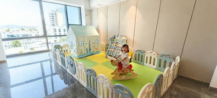 象鼻山港舍City core漫步·城市中心酒店(桂林两江四湖店)图片