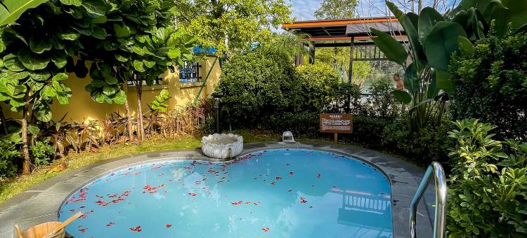 新兴悦天下温泉酒店图片