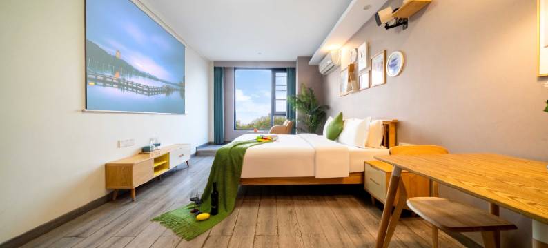 雲菲悦·轻居公寓(永盛路地铁站店)图片