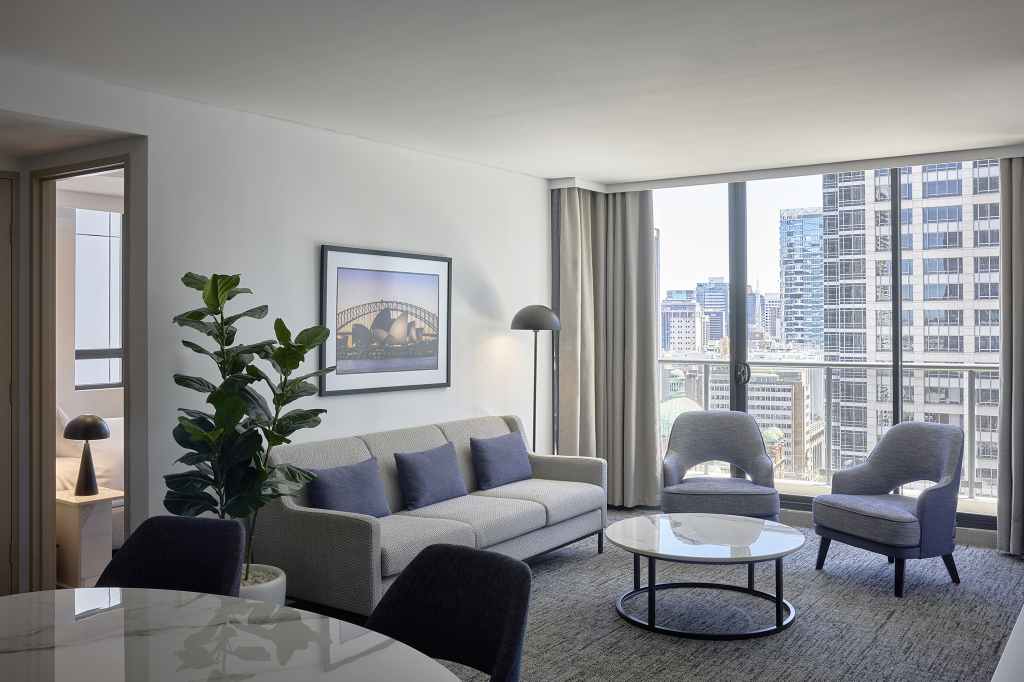 Meriton Suites Pitt Street Hotel Overview