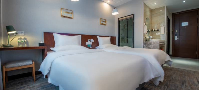 凯里馨实尚酒店(凯里市区万达广场店)图片