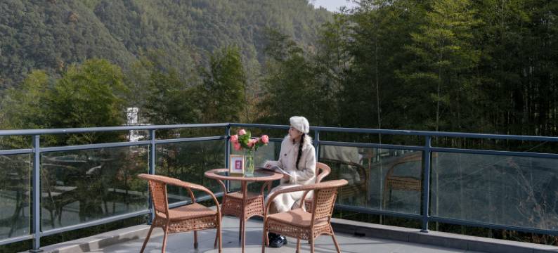 依山别院·Yishan溯溪观景山林野宿(皖南川藏线储家滩店)图片