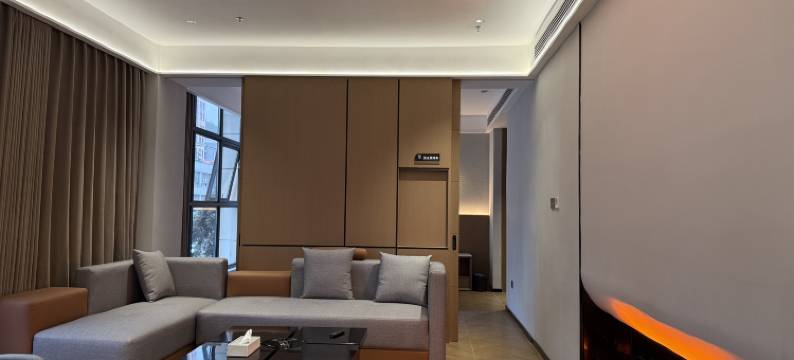 凡蒂诗大酒店图片