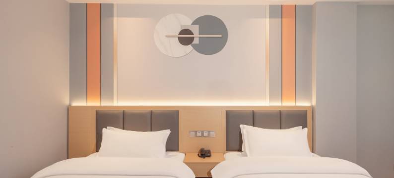 腾冲万家灯火悦华酒店图片