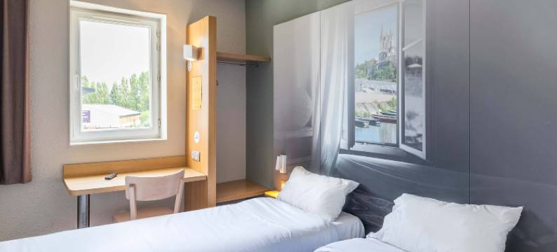 昂杰大学 2 号家庭旅馆酒店(B&B Hotel Angers 2 Université)图片