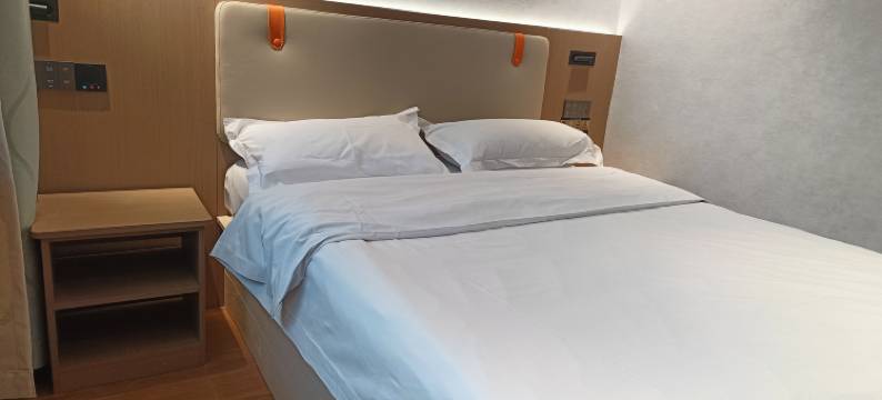 尚客优快捷酒店(凤城振兴街店)图片