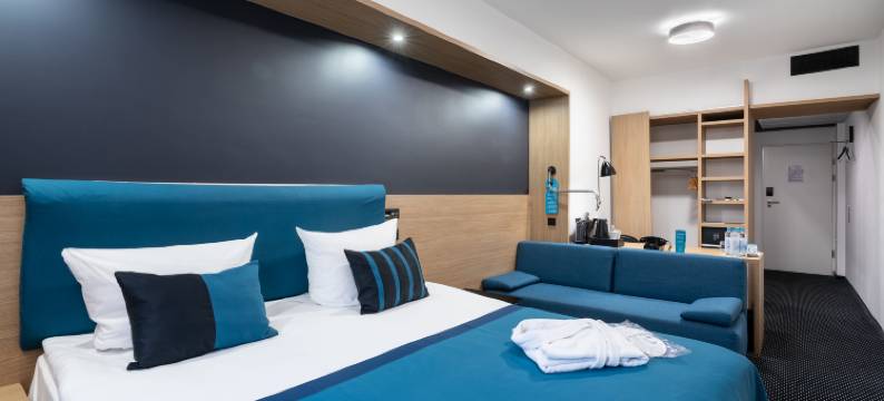 波恩酒店(Bonhotel)图片