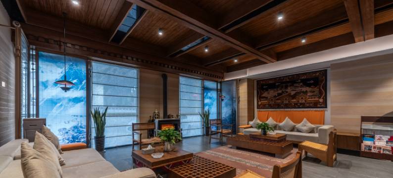 九龙吉日格宗酒店图片