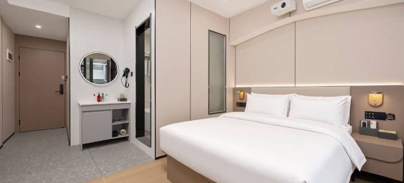 尚客优悦酒店(福州三坊七巷东街口地铁站店)图片