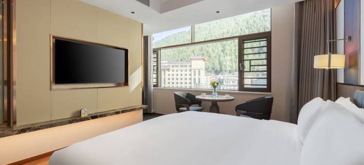 拉吾塔布酒店(亚东店)图片