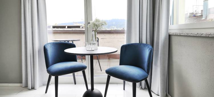 Numa Zurich Turi图片