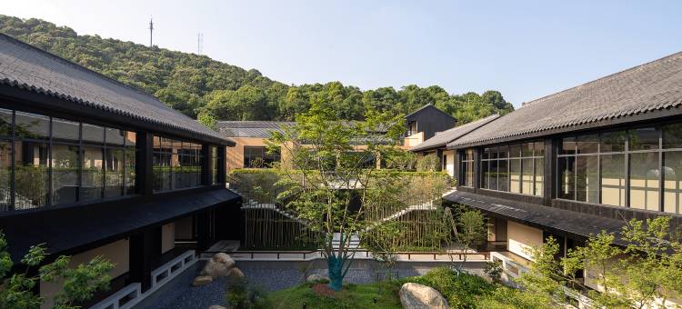 花筑·鸣野秋庐度假民宿(庐山风景区北门换乘中心店)图片