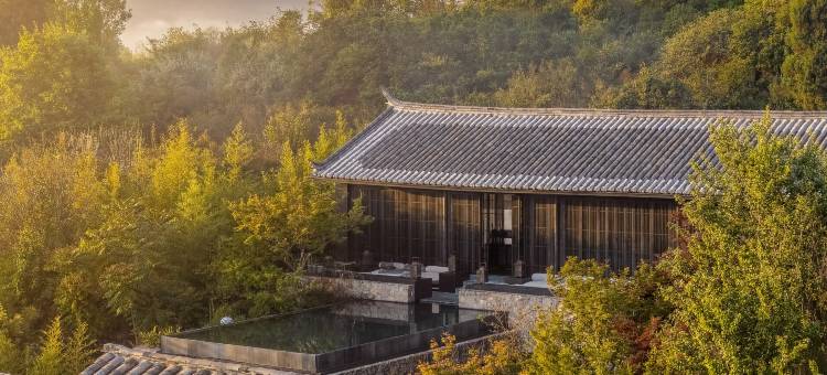 岚彩四时·晓山青山居图片