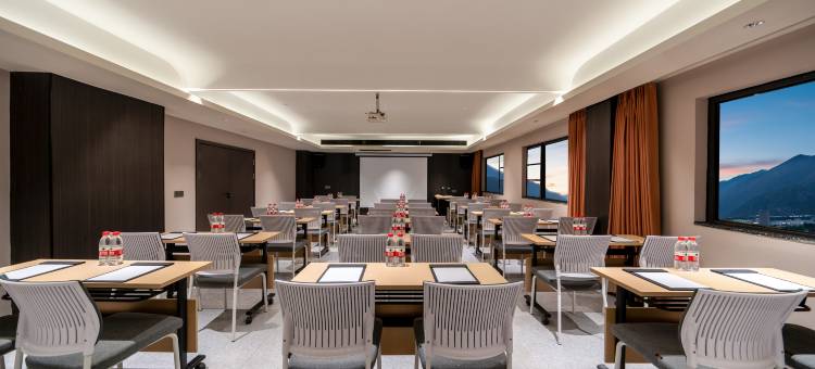 余先生的酒店(工布公园店)图片