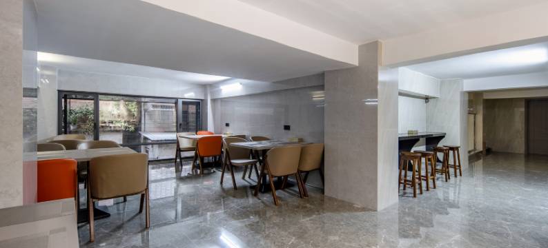 雅瑞斯酒店(大安古镇民俗文化广场店)图片