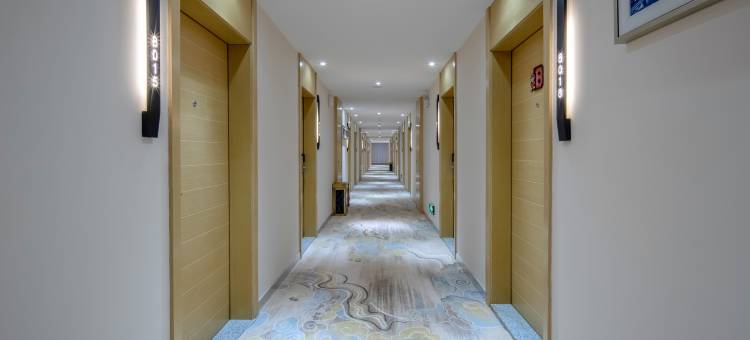 精途酒店(宜州河池学院步行街店)图片