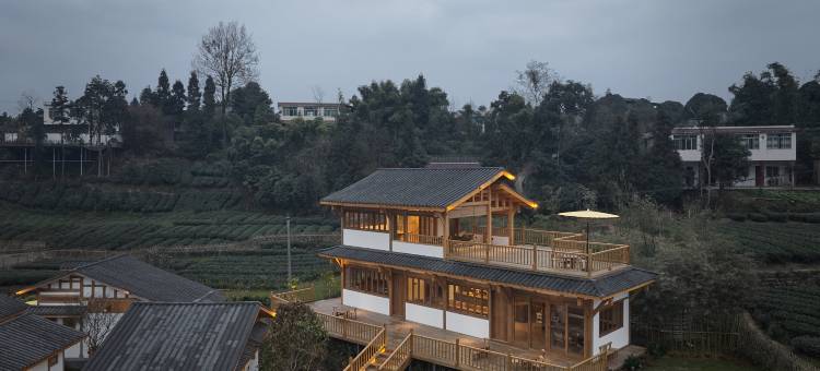 雅安草言殳舍图片