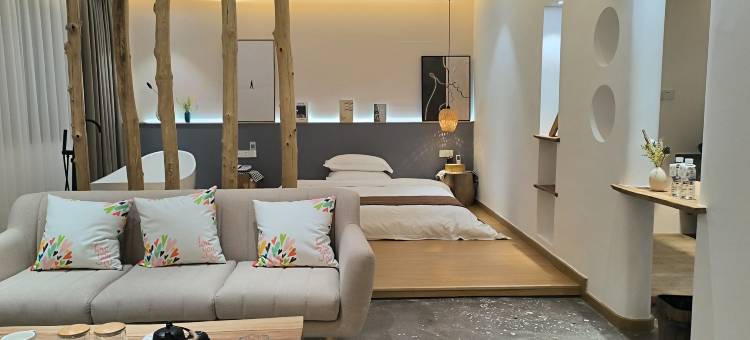 韶关艺家民宿(高铁站店)图片