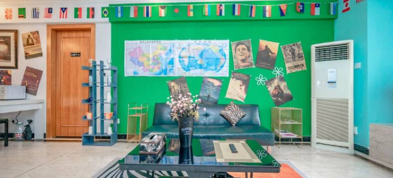 逆时光青旅民宿(南京火车站红山动物园店)图片