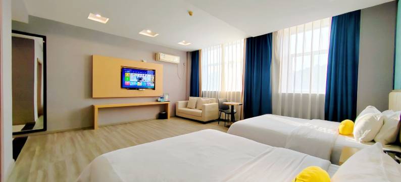 H精品酒店(东莞凤岗新高购物广场店)图片