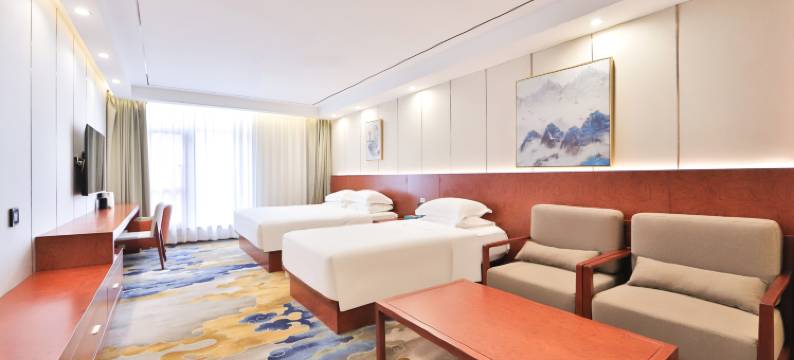 国信温泉酒店(二道白河长白山高铁站店)图片