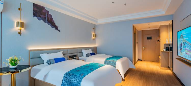 艺龙瑞云酒店(合肥瑶海工业园方庙地铁站店)图片