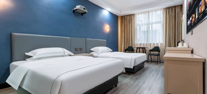 澳华酒店(许昌曹魏古城胖东来店)图片