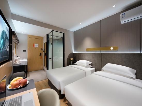 碧海云天国际酒店(兰考火车站焦裕禄纪念馆店)