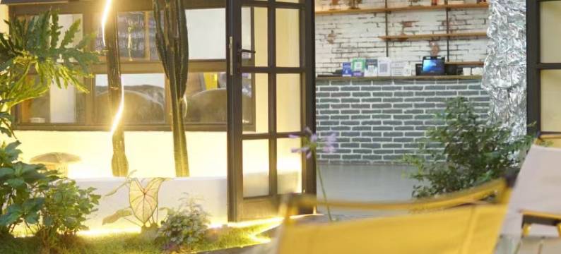 哪里那里海岸精品客栈(三亚大东海店)图片