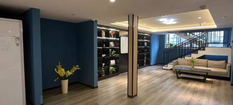 城家公寓(上海大宁西藏北路地铁站店)图片