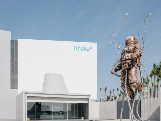 北海阿萨卡银滩 x 峰会日出海景酒店